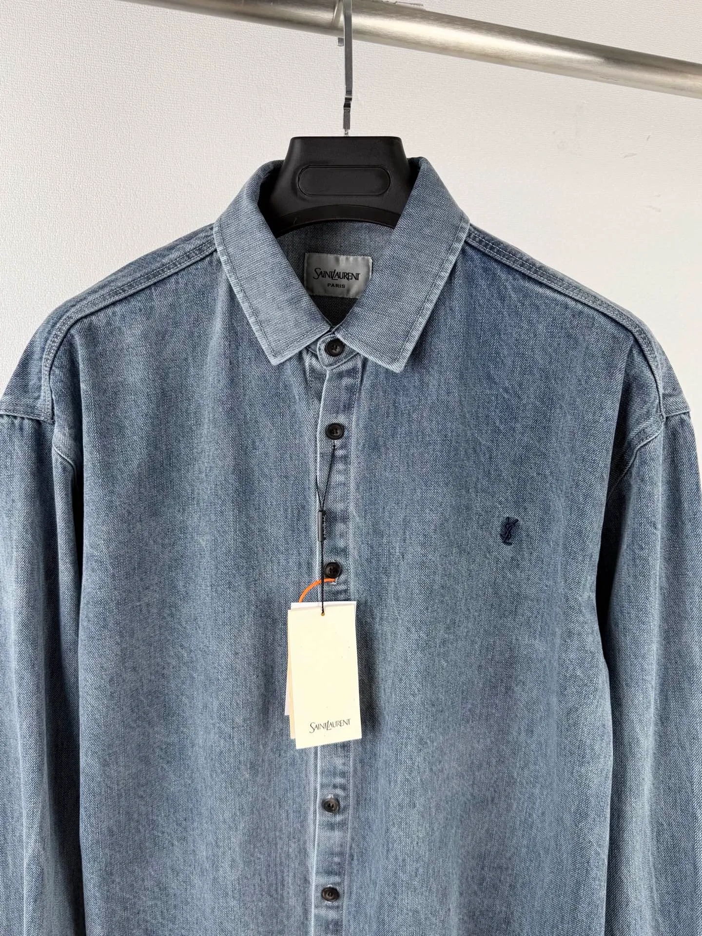 SAINT LAURENT PARIS Light Blue Blue YSL Versatile 1: YSL 2: ： 1:1 YSL 1:1 YSL ： Size： S M L XL